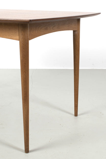 Vintage uittrektafel eiken